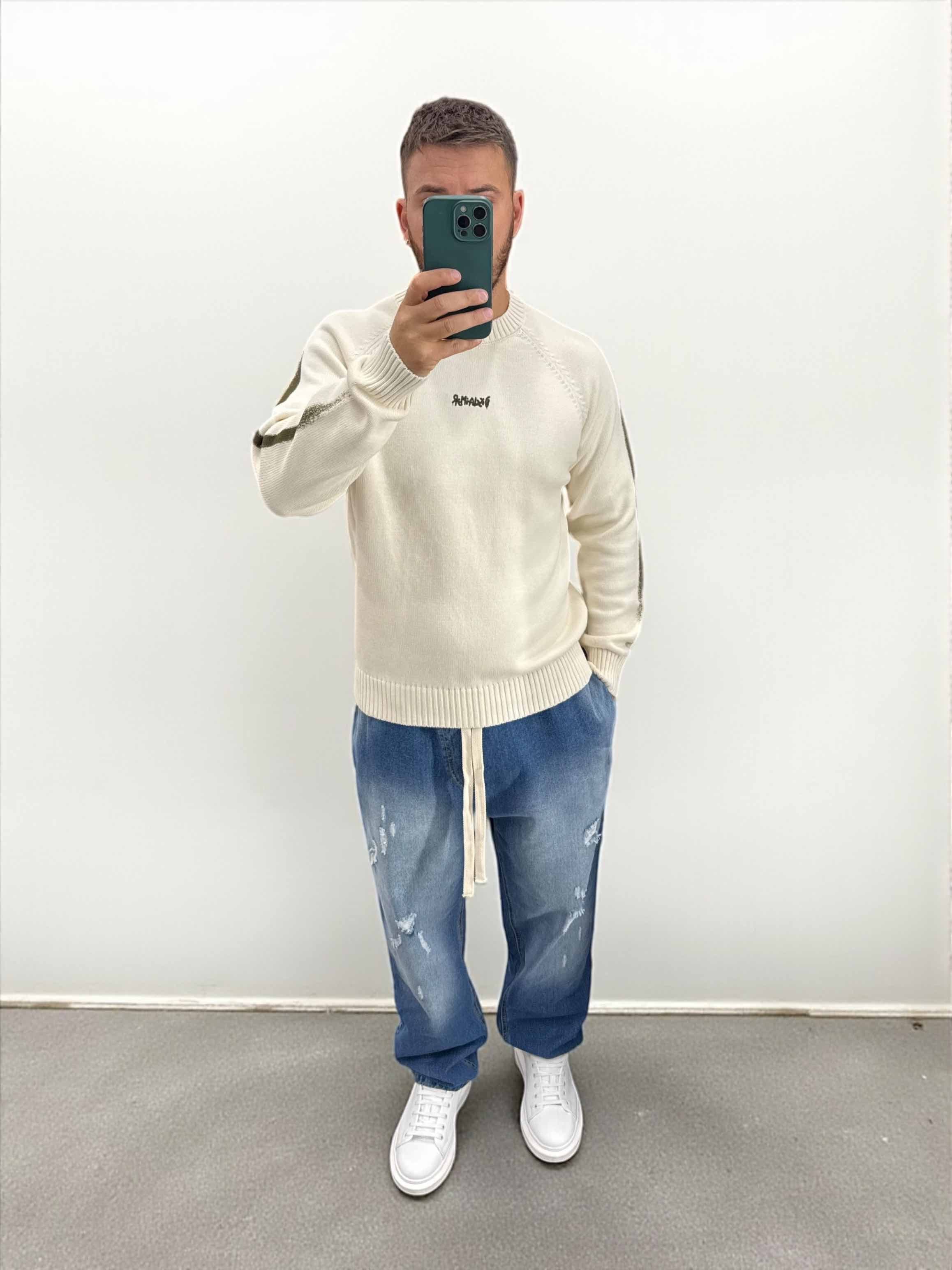 Maglione 131 DISCLAIMER