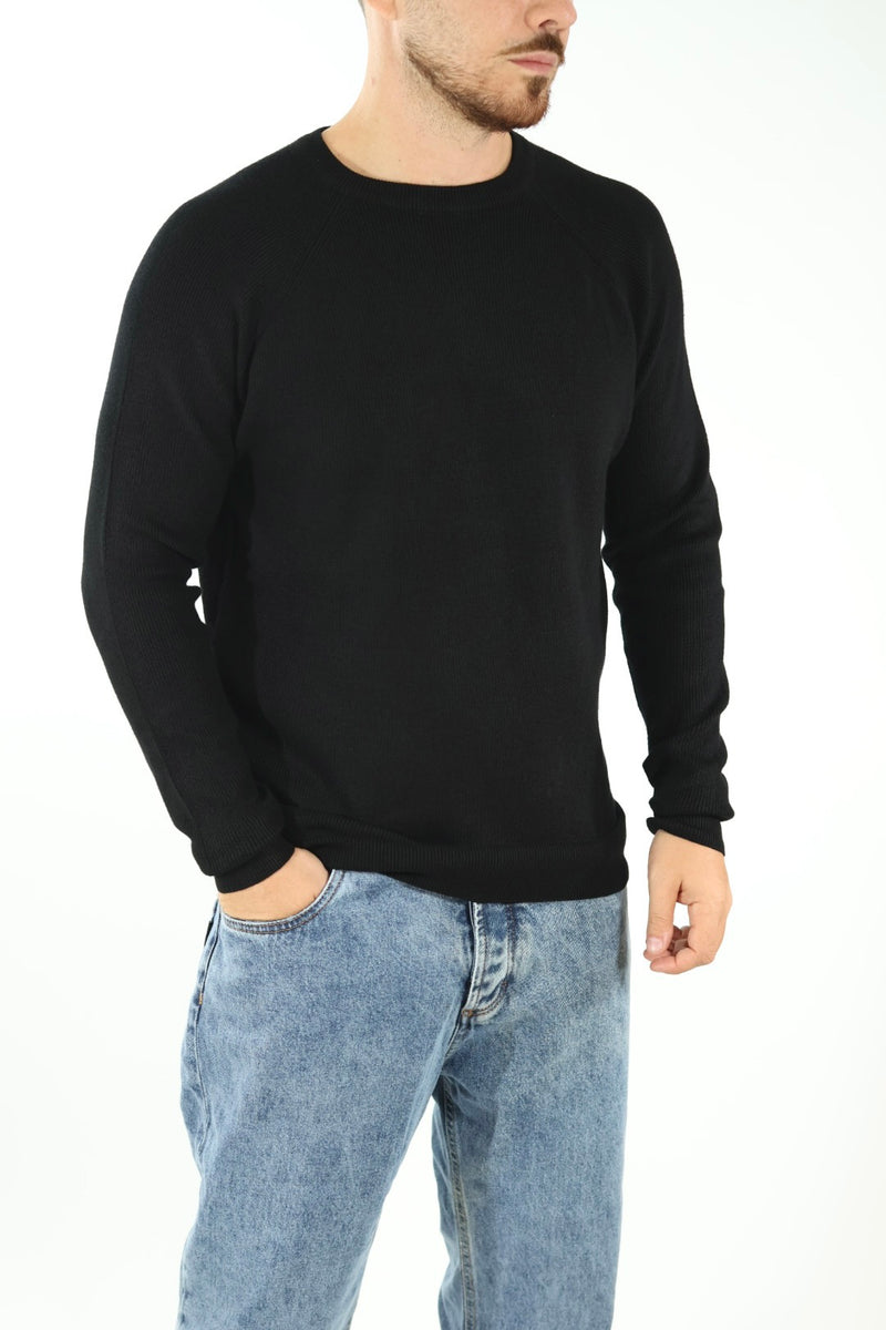 Maglioncino M08 paricollo raglan nero OVERD