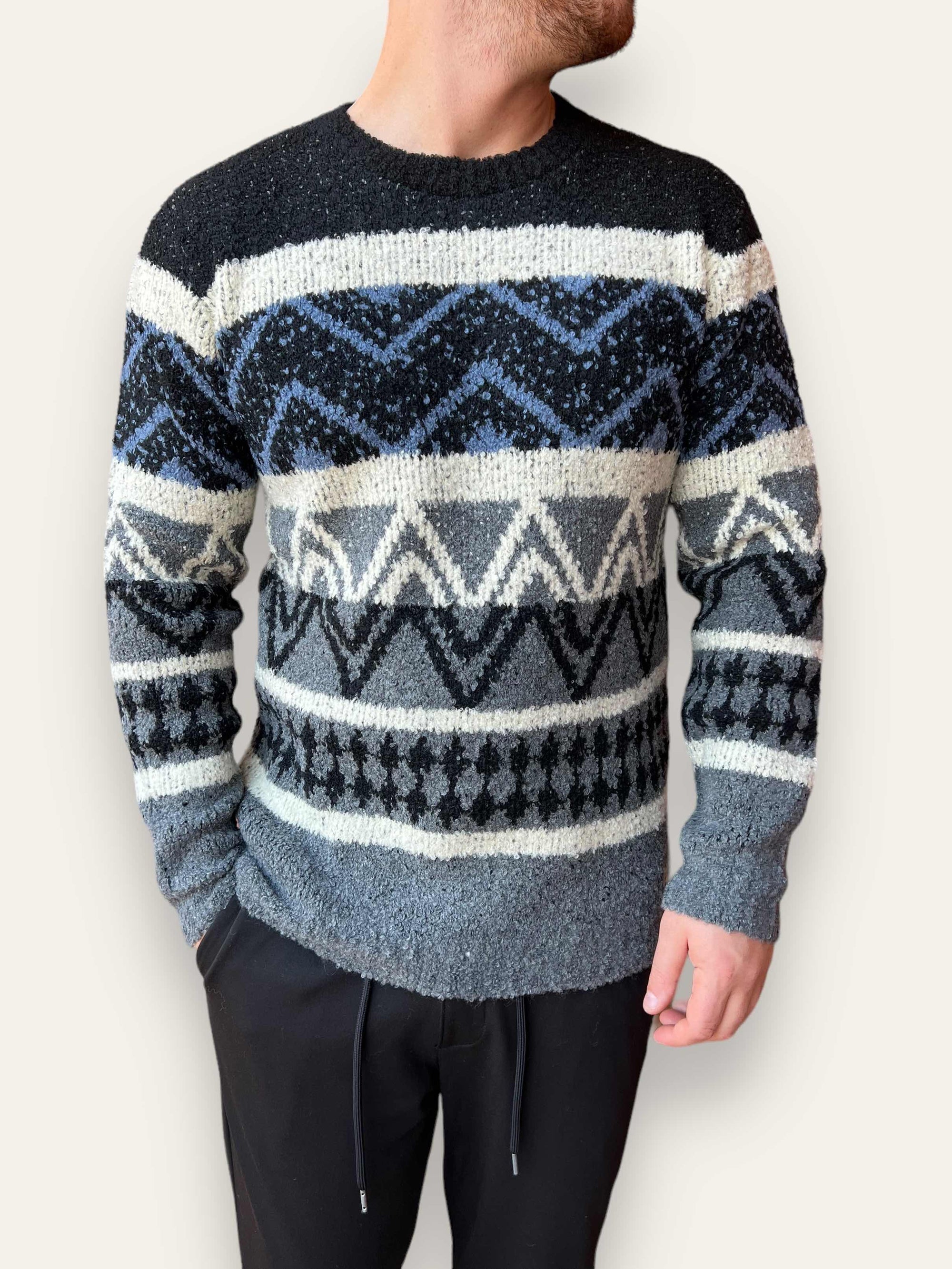 Maglione bouclè fantasia BL11