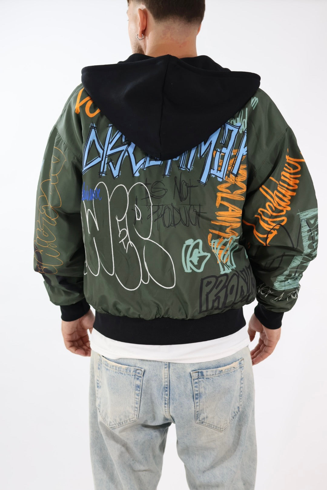 Bomber nylon 828 DISCLAIMER