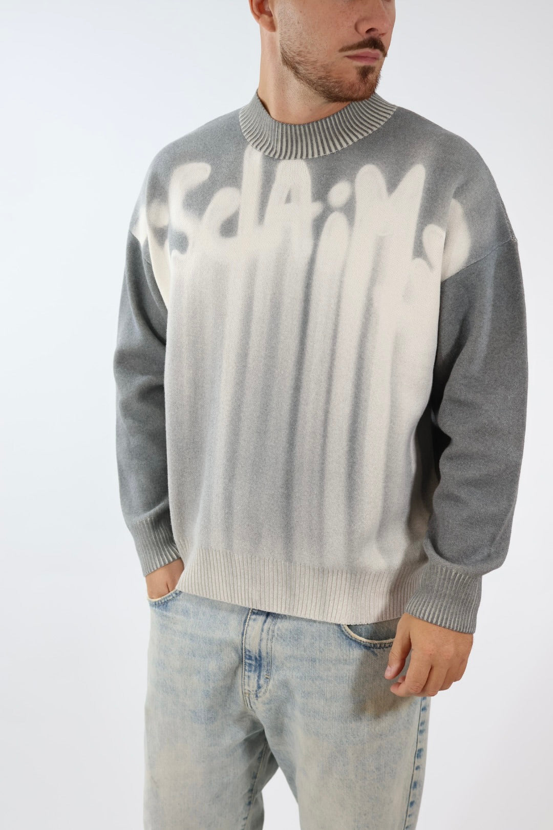 Maglione sfumato nero 757 DISCLAIMER