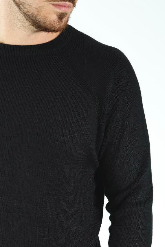 Maglioncino M08 paricollo raglan nero OVERD