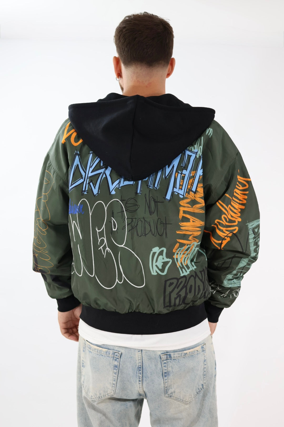 Bomber nylon 828 DISCLAIMER