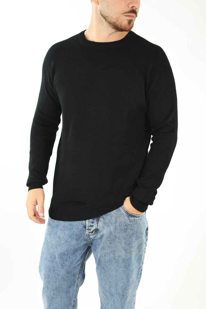 Maglioncino M08 paricollo raglan nero OVERD