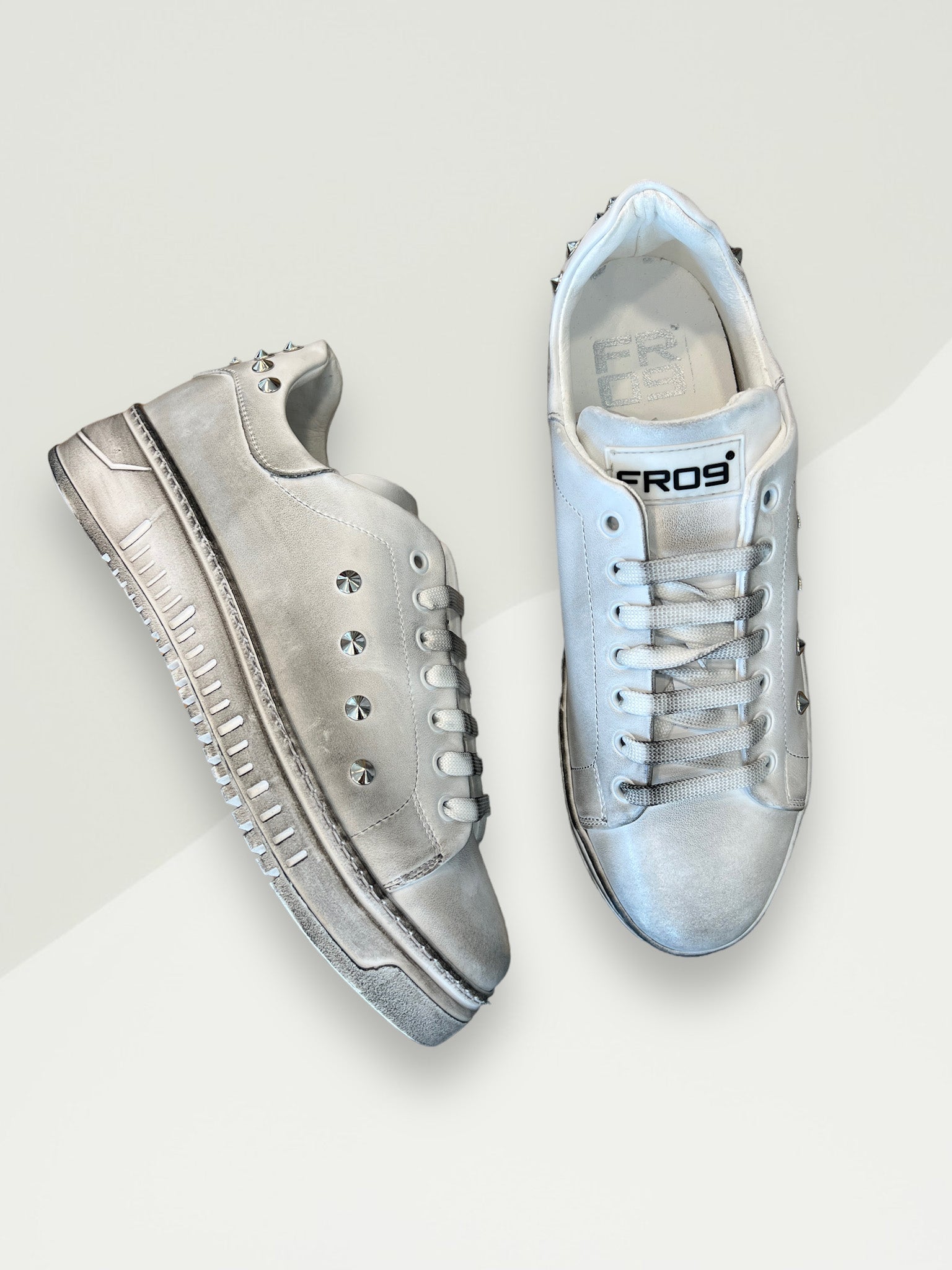 SCARPE BORCHIE FR09