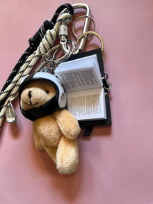 Portachiavi charm orso libro  ZOLYRA