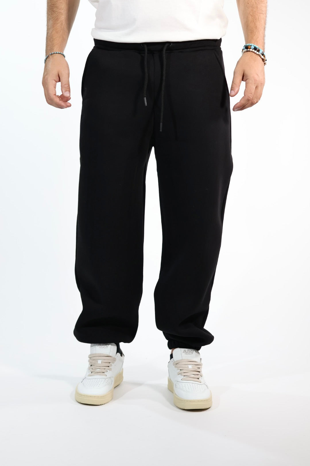 Pantalone 074-1 jogger nero  BERNA