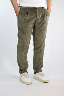 Pantalone P35 tapered fit velluto costine OVERD
