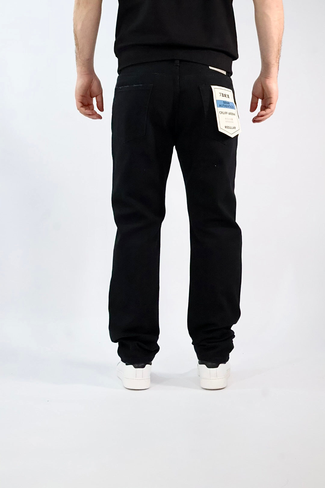 Pantalone regular bull cruiff arena  264 BERNA