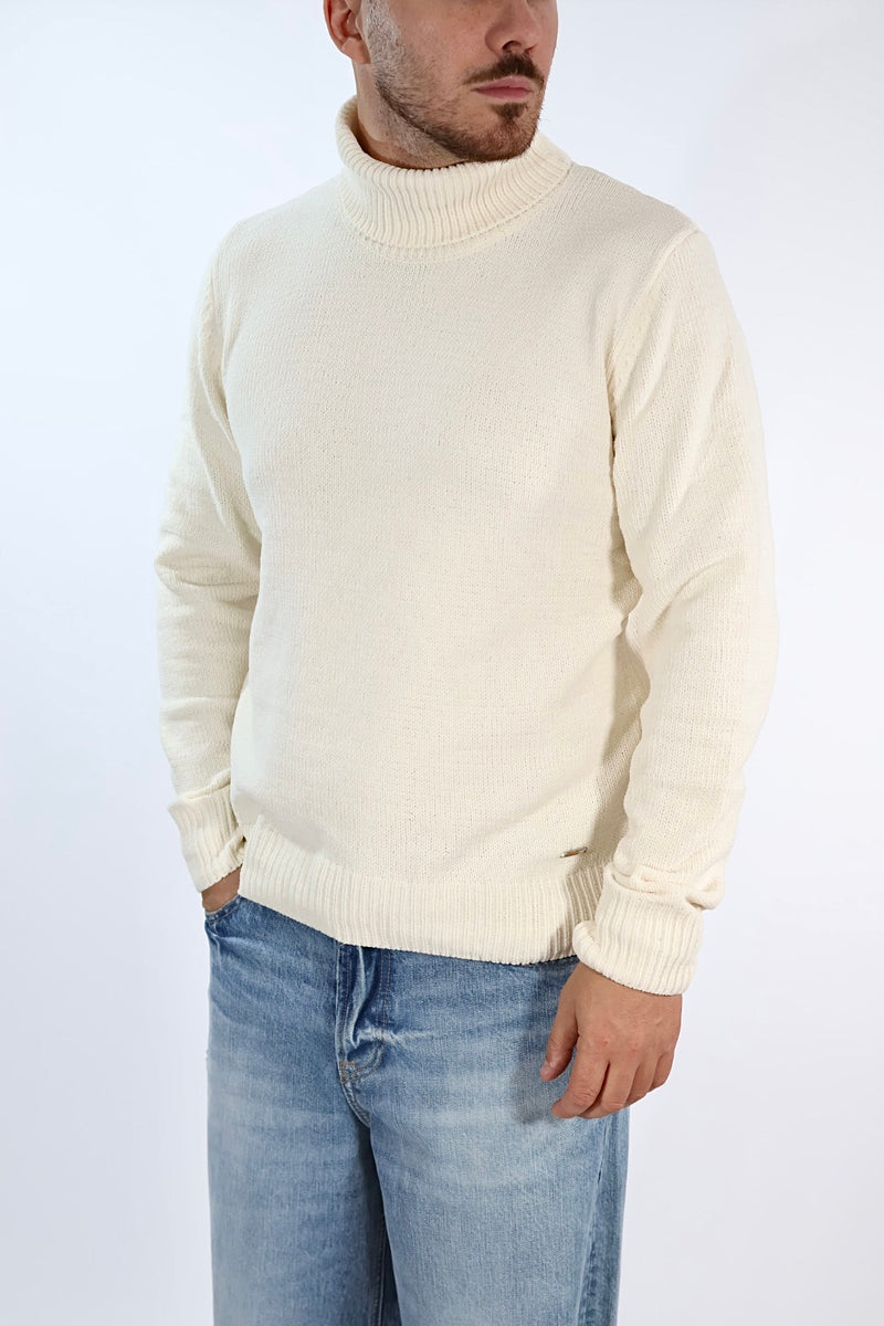 Maglione 536S lupetto ciniglia nero GIANNI LUPO