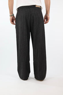 Pantalone gessato 818 DISCLAIMER