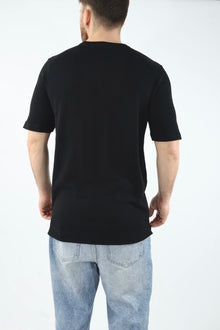 T-shirt in maglia paricollo M11  OVER-D