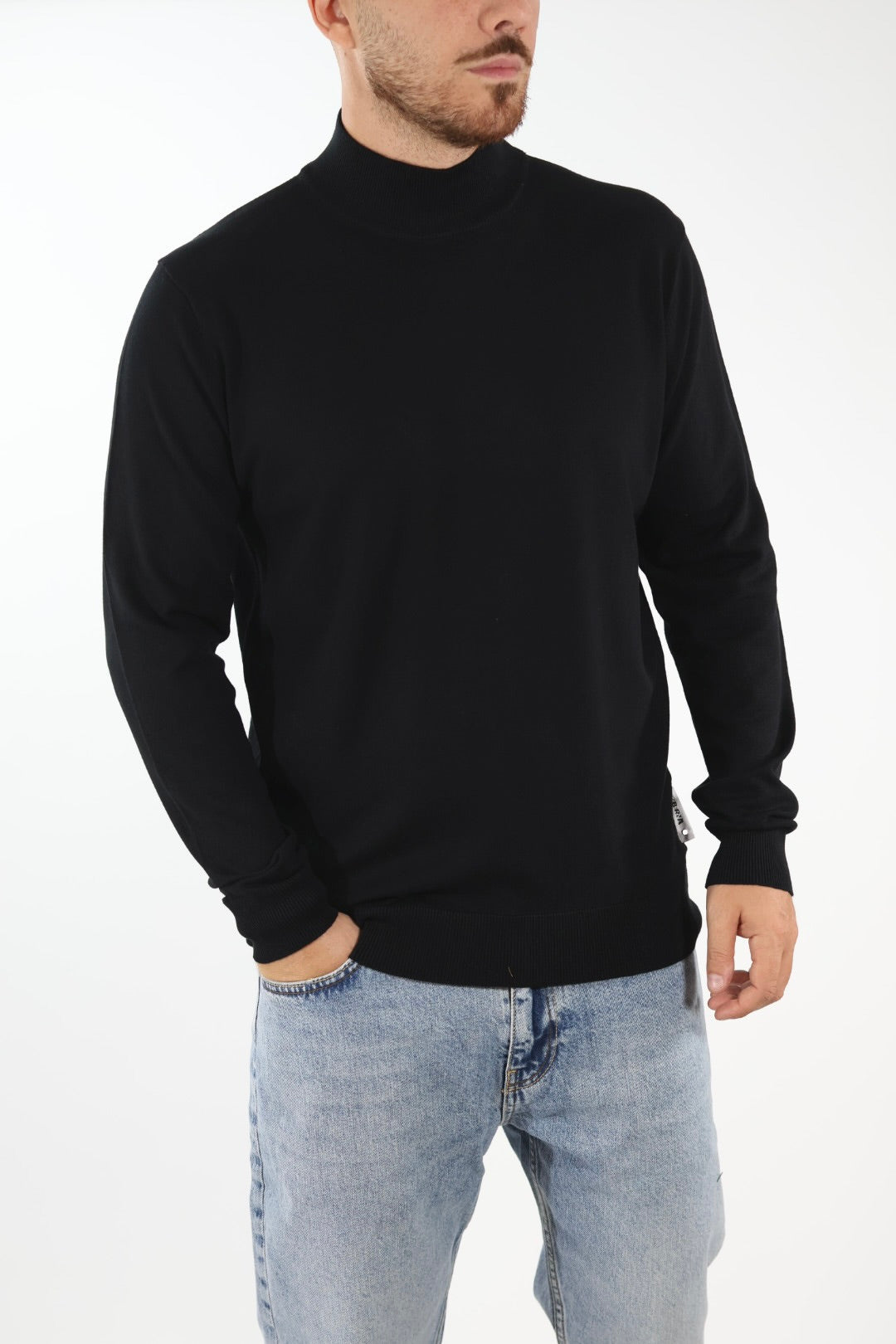 Lupetto  viscosa black 042  BERNA