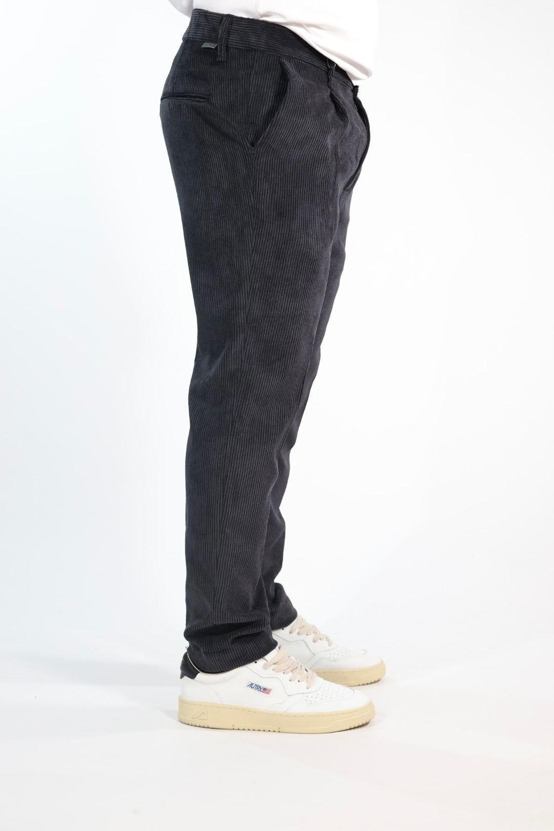 Pantalone P35 tapered fit velluto costine OVERD