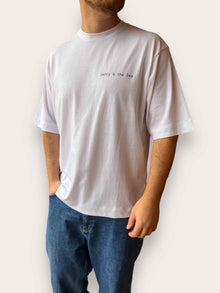 T shirt bee you LARRY & THE BEE