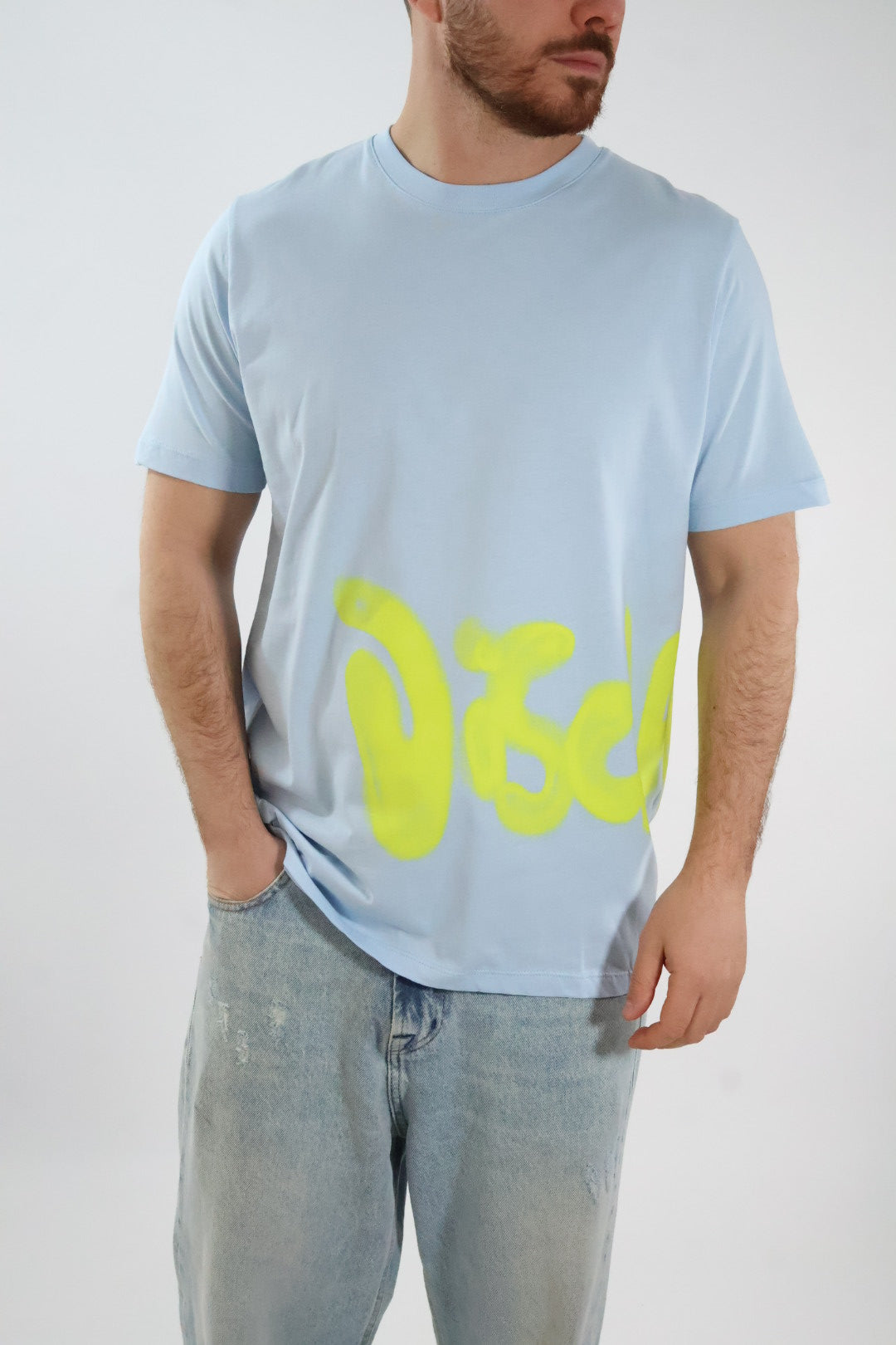 T shirt logo 475 DISCLAIMER