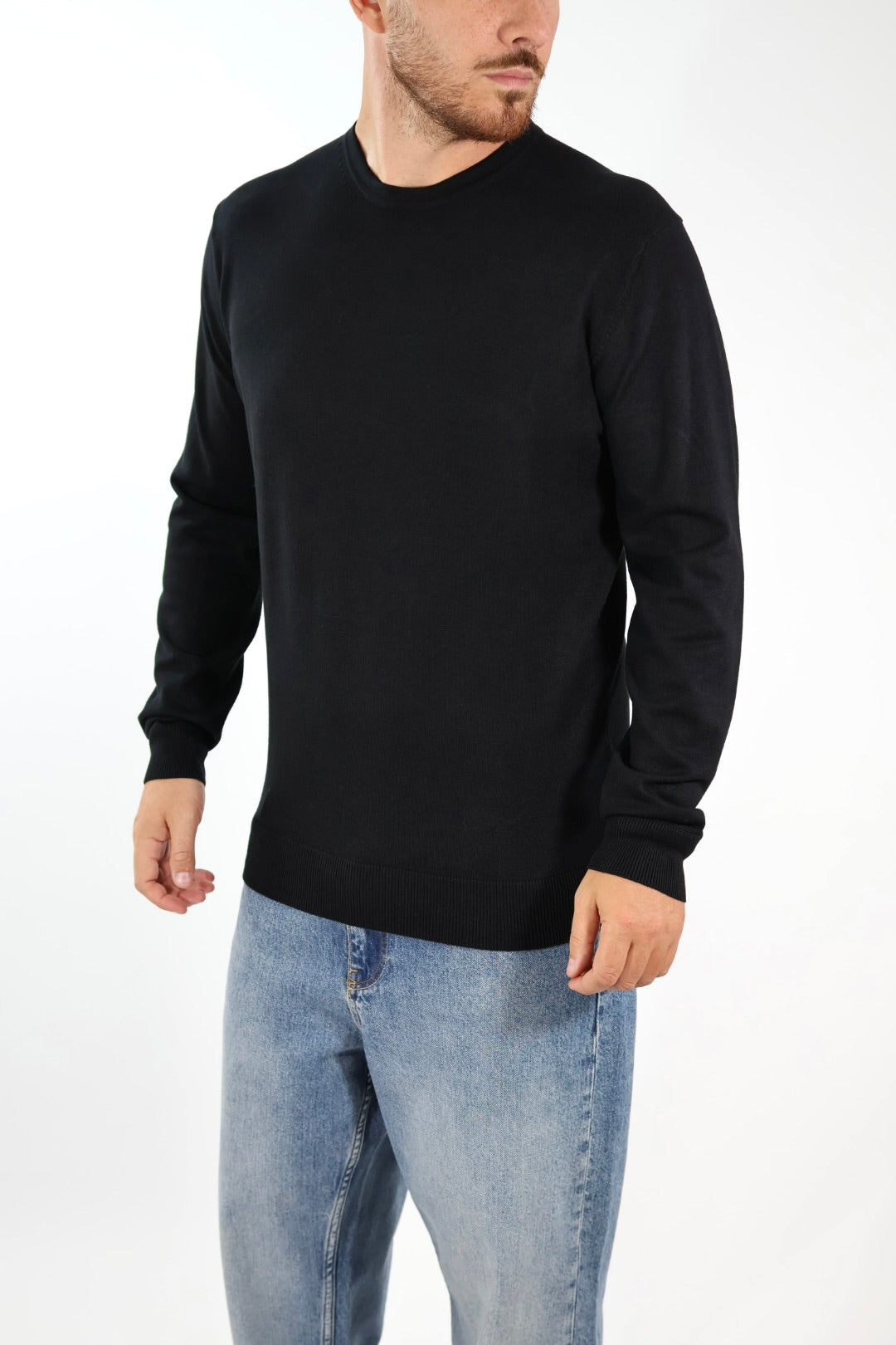 Maglioncino girocollo viscosa black 040 BERNA