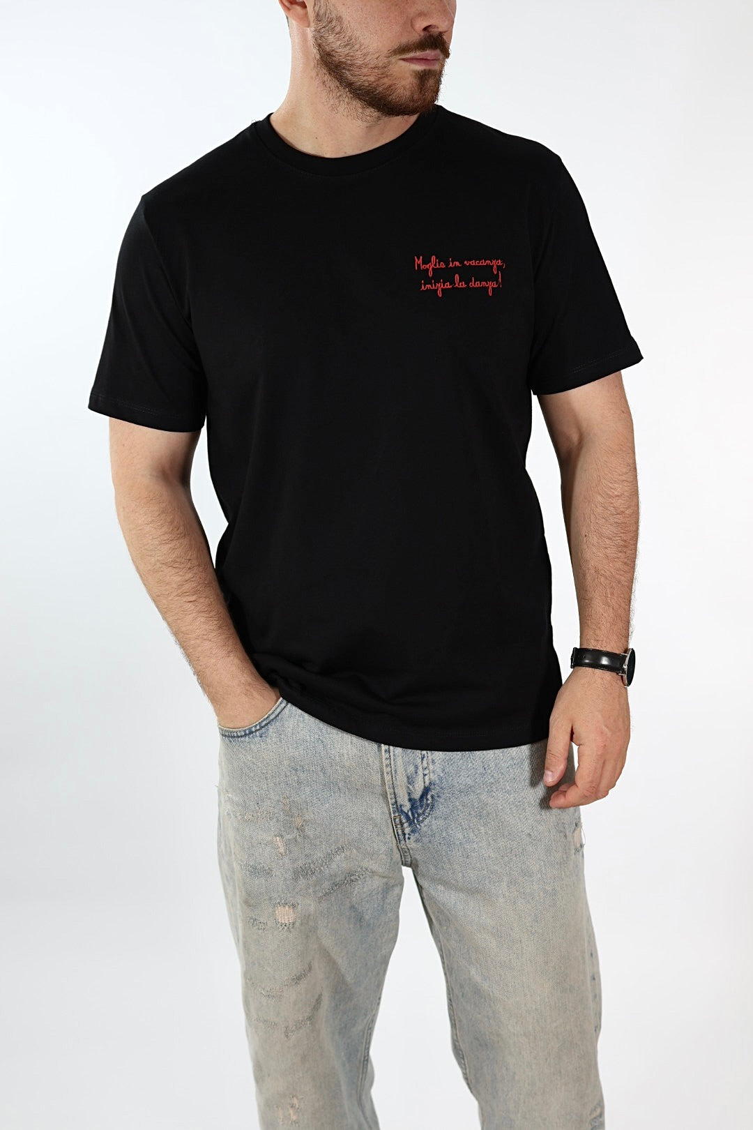 T shirt scritta ricamo 6192 J.W