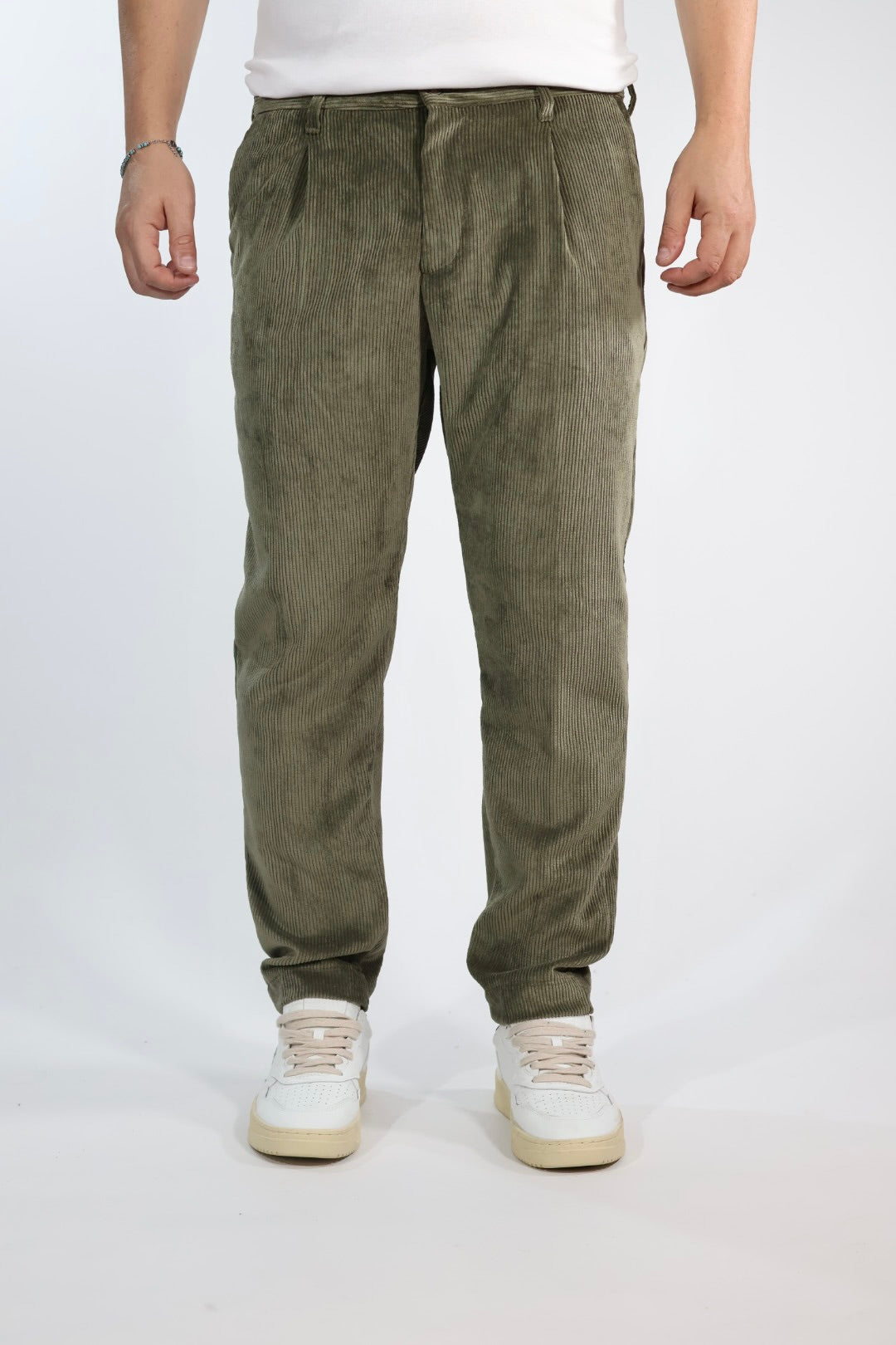 Pantalone P35 tapered fit velluto costine OVERD