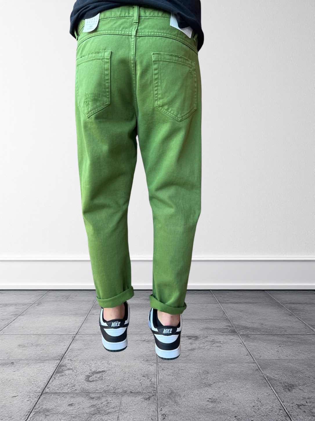 Jeans carrot finti strappi BERNA