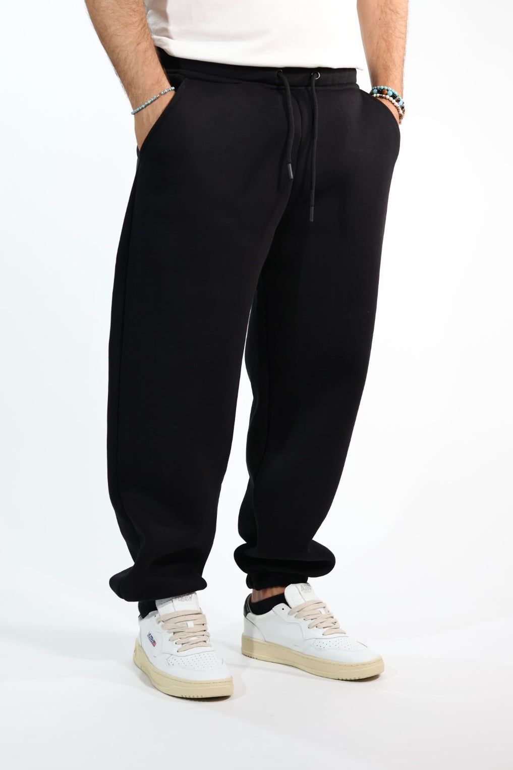Pantalone 074-1 jogger nero  BERNA