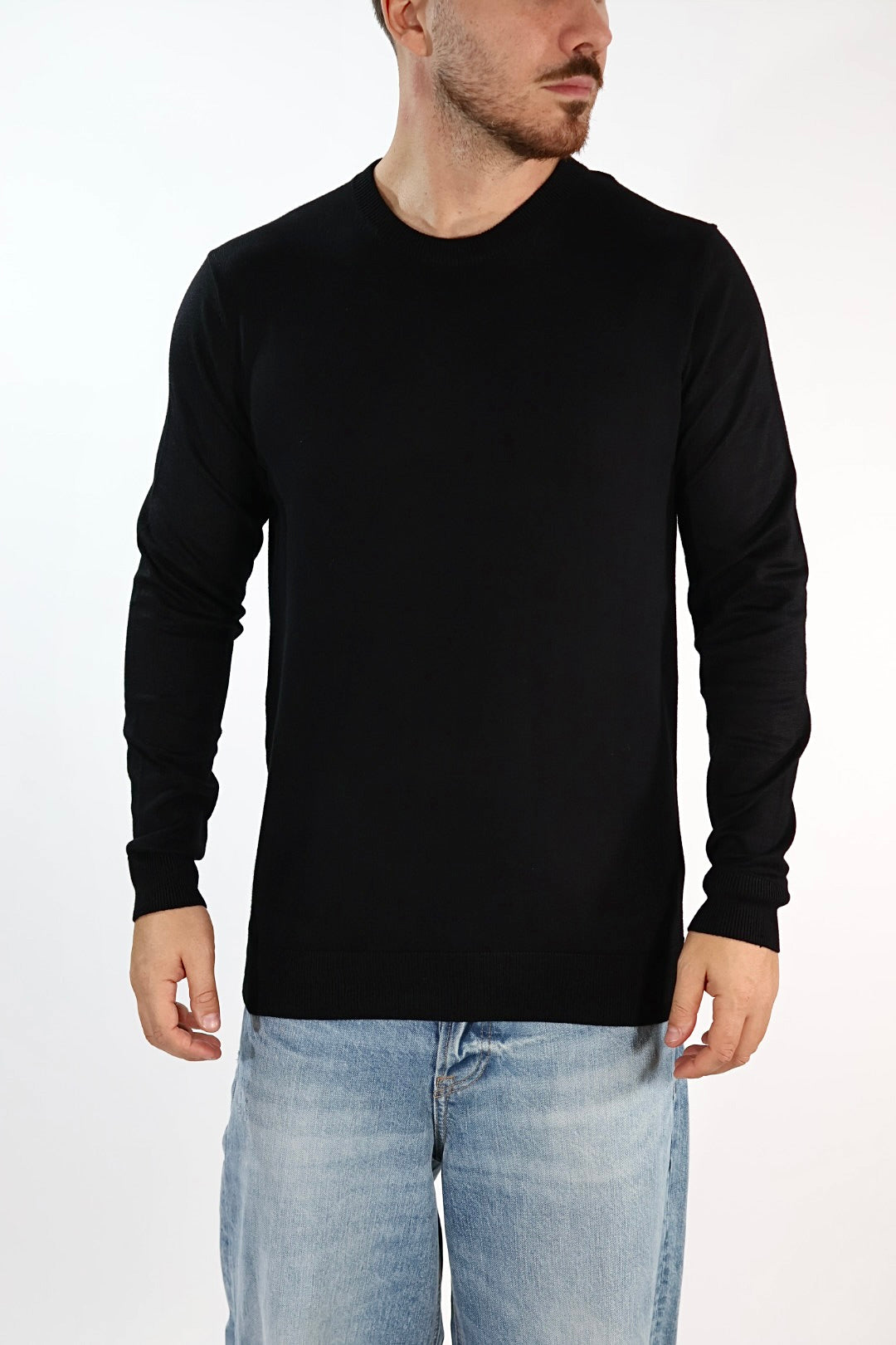 Maglioncino M01 nero paricollo nero OVERD