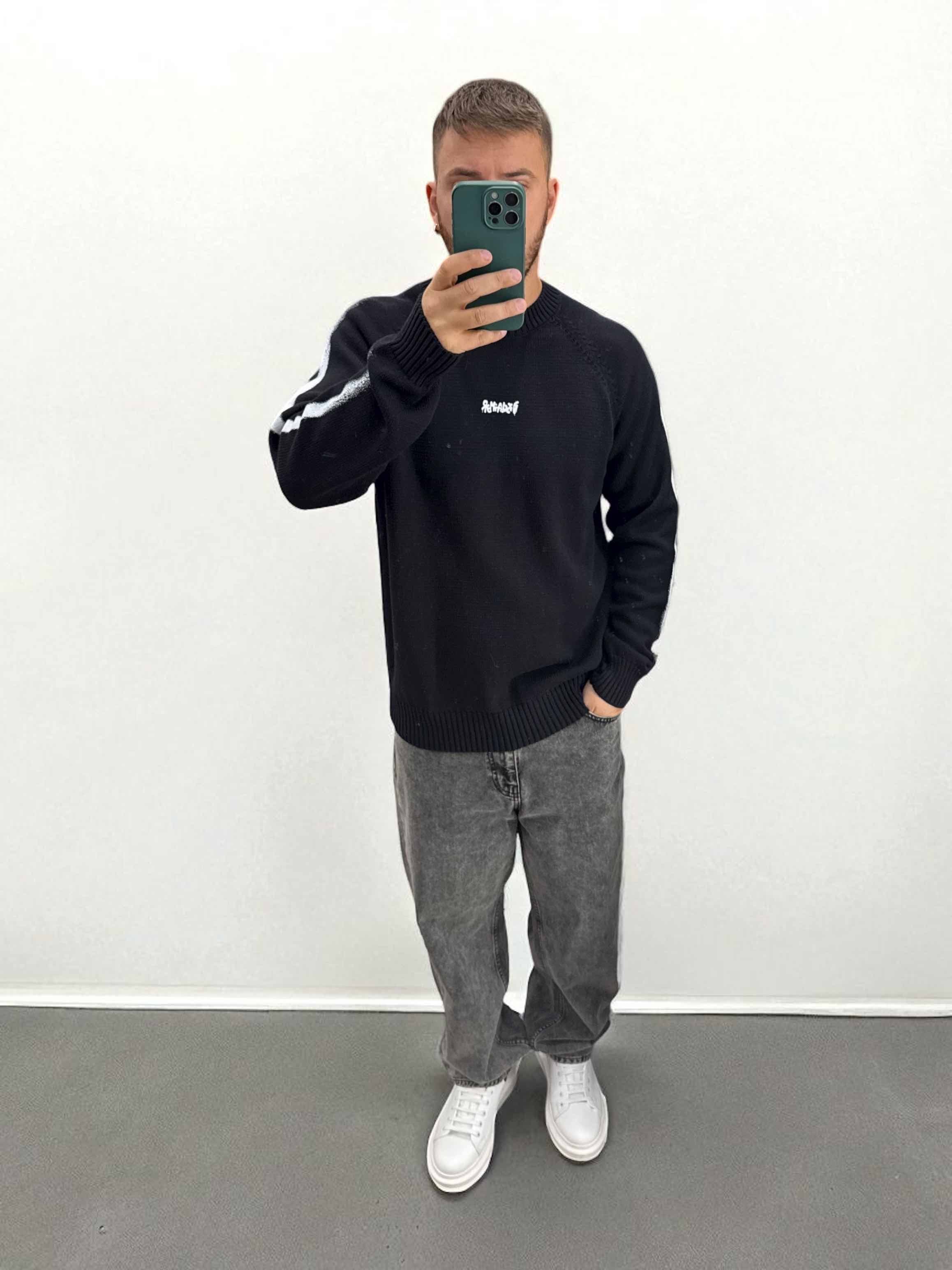 Maglione 131 DISCLAIMER