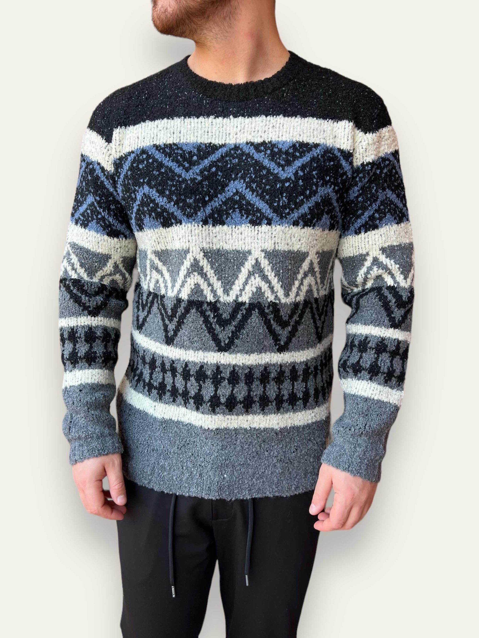 Maglione bouclè fantasia BL11