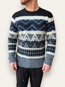 Maglione bouclè fantasia BL11