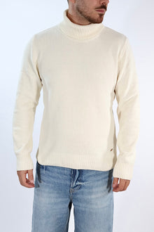 Maglione 536S lupetto ciniglia nero GIANNI LUPO