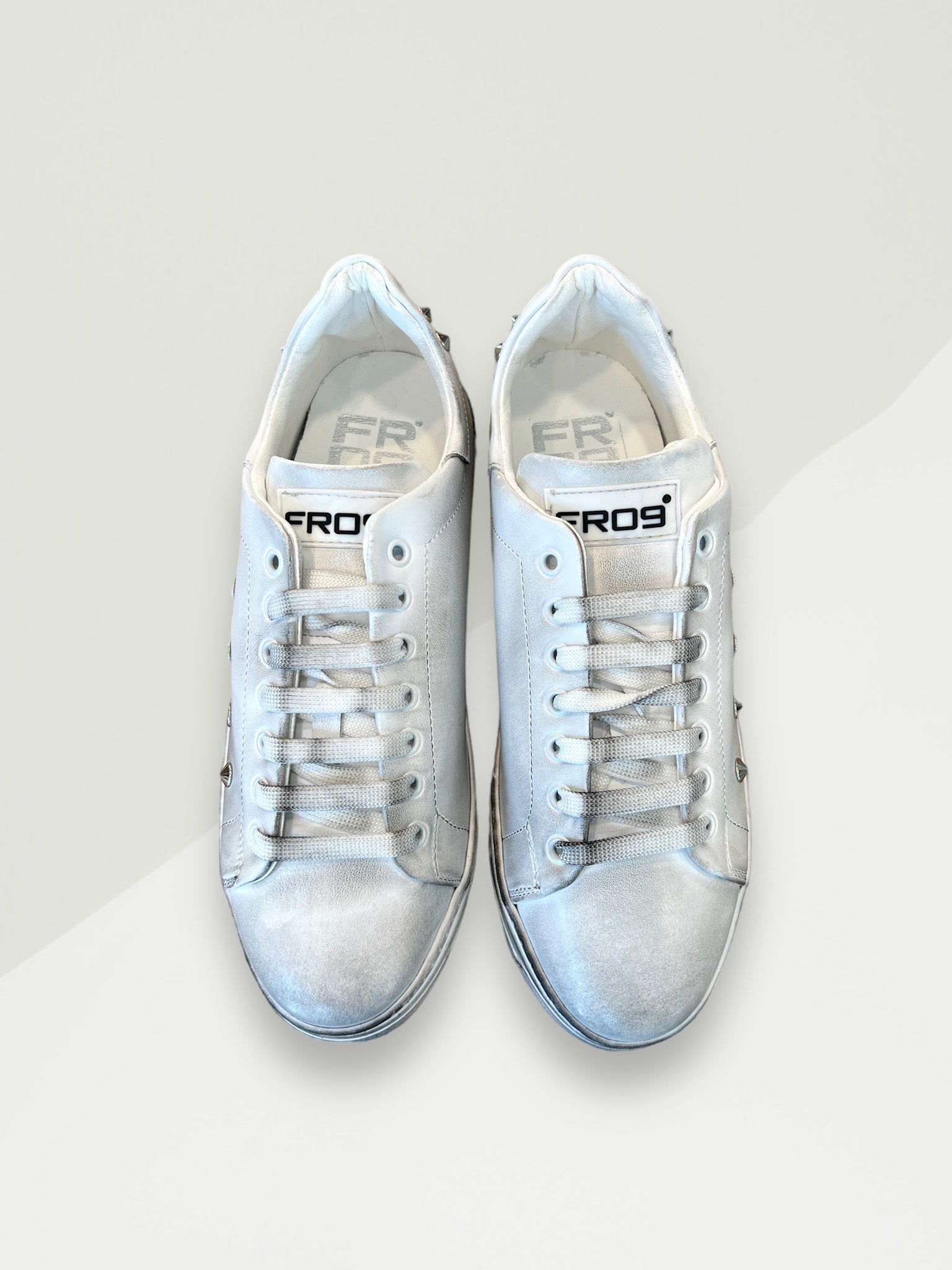 SCARPE BORCHIE FR09