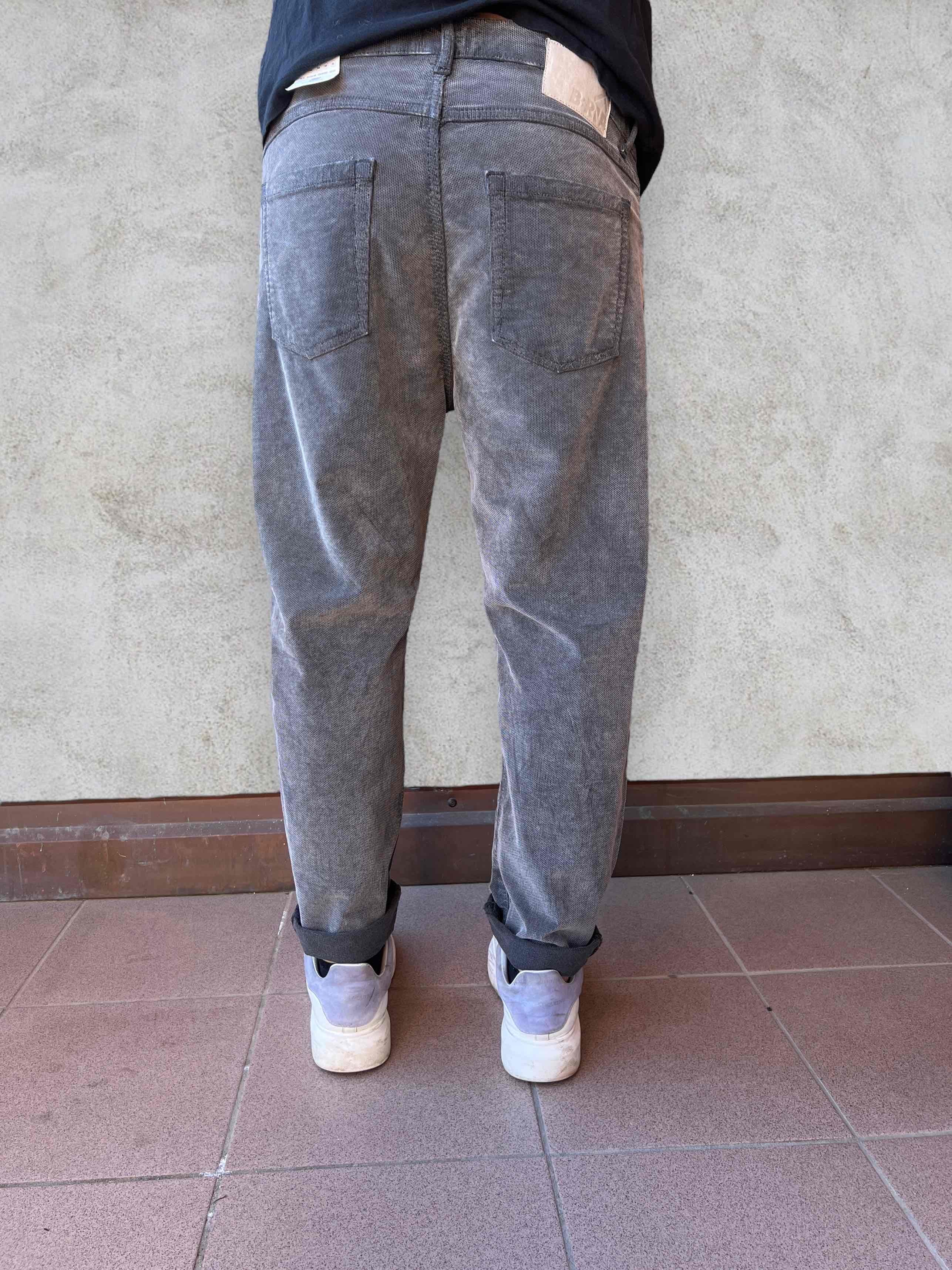 Pantalone carrot velluto BERNA
