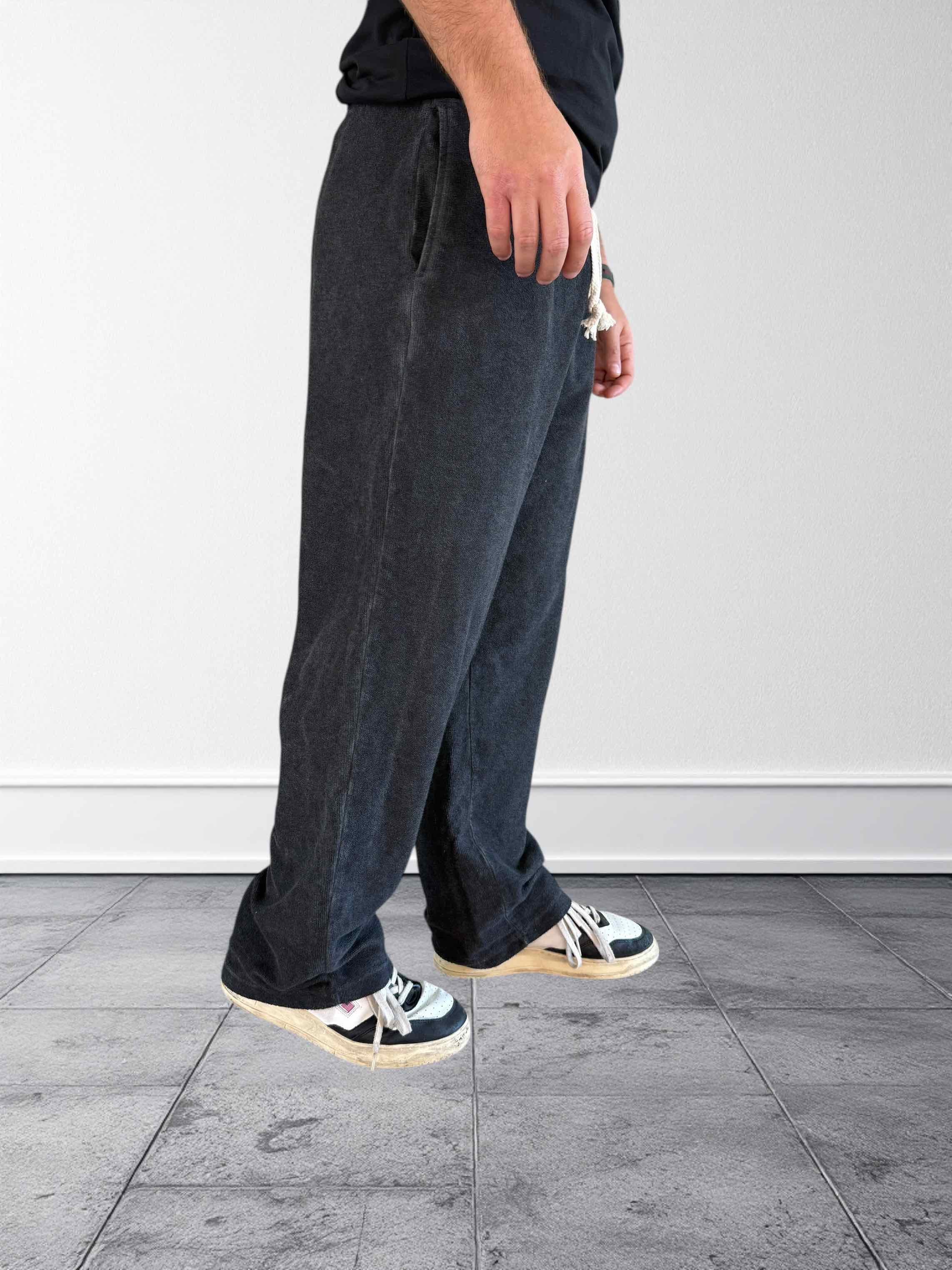 Pantalone rovesciato MONO NO AWARE