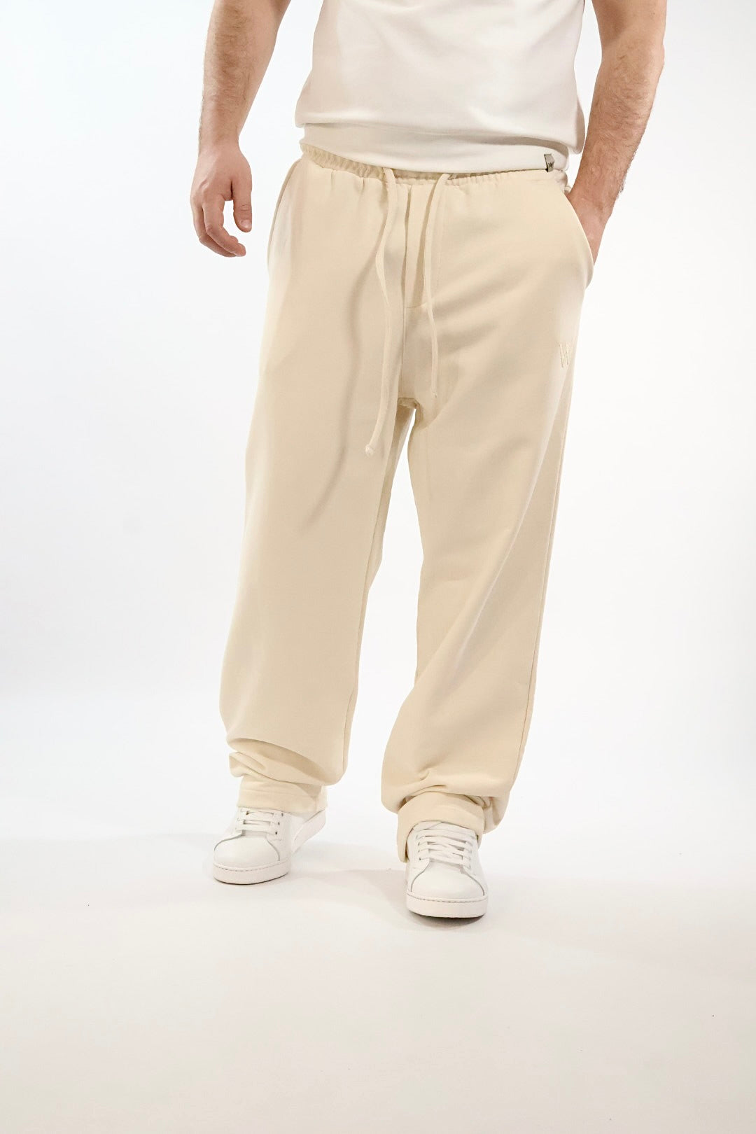 Pantalone tuta essential pl86 WHY NOT BRAND