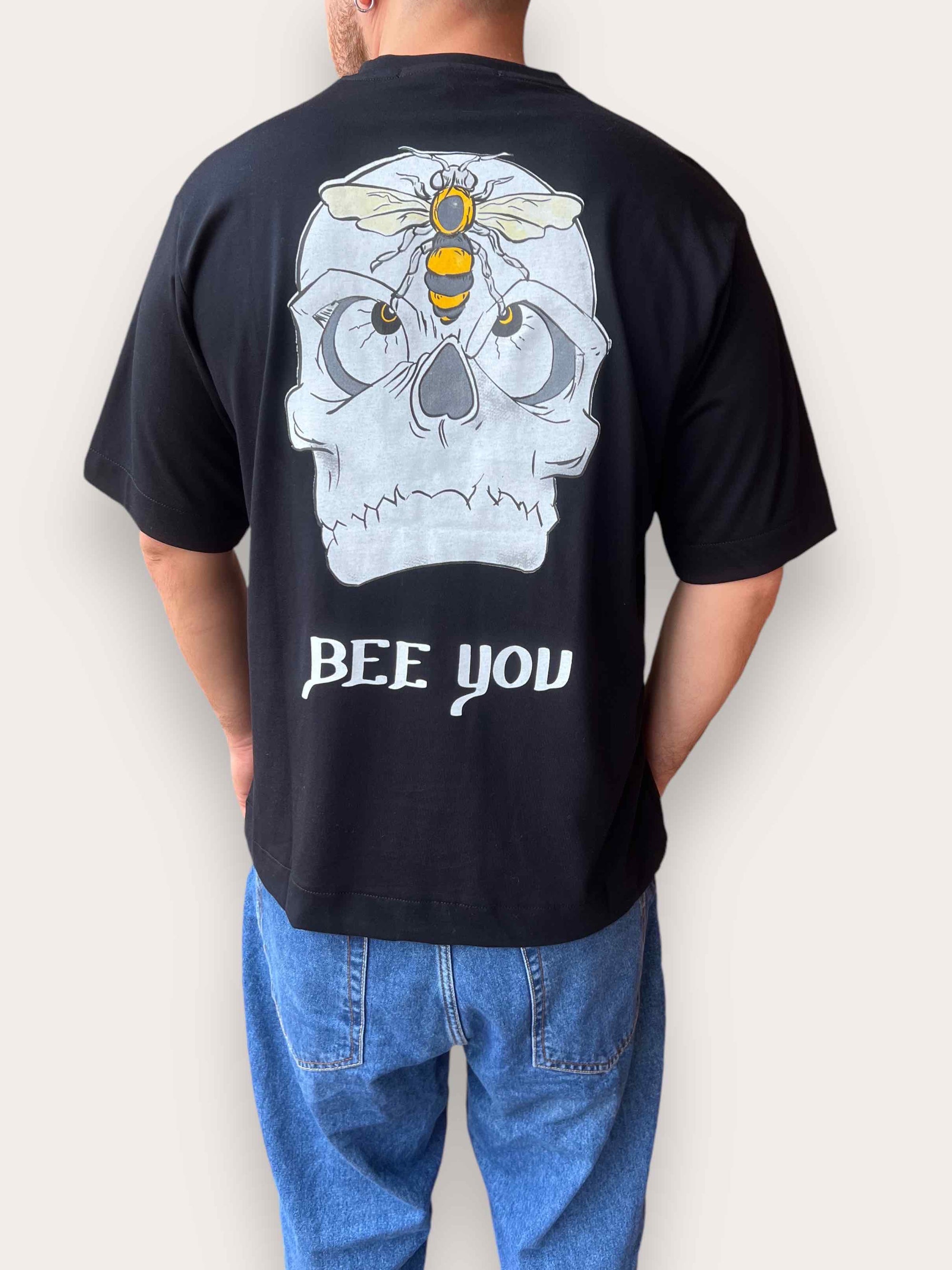 T shirt bee you LARRY & THE BEE