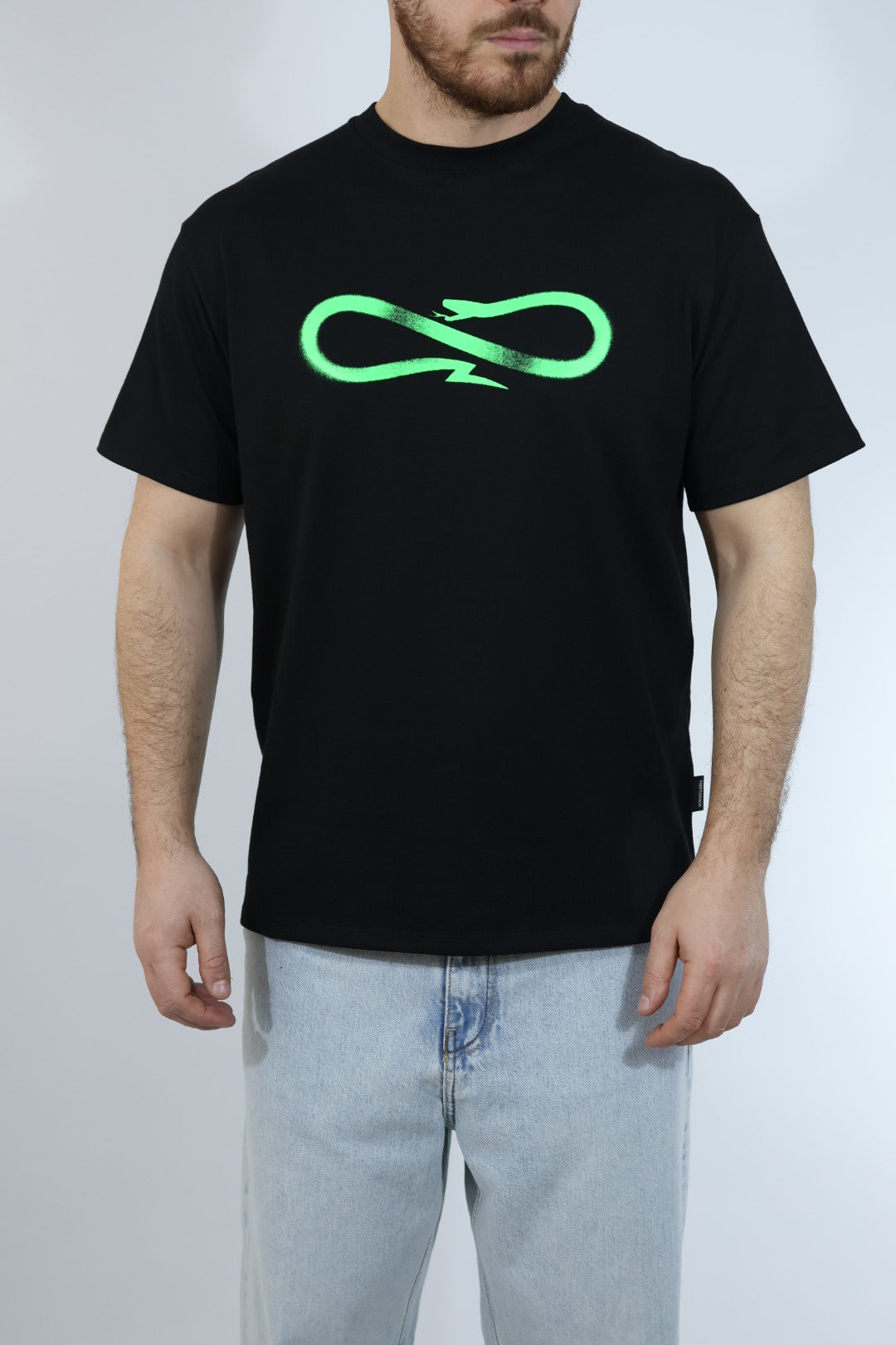 T shirt logo spray 632 PROPAGANDA
