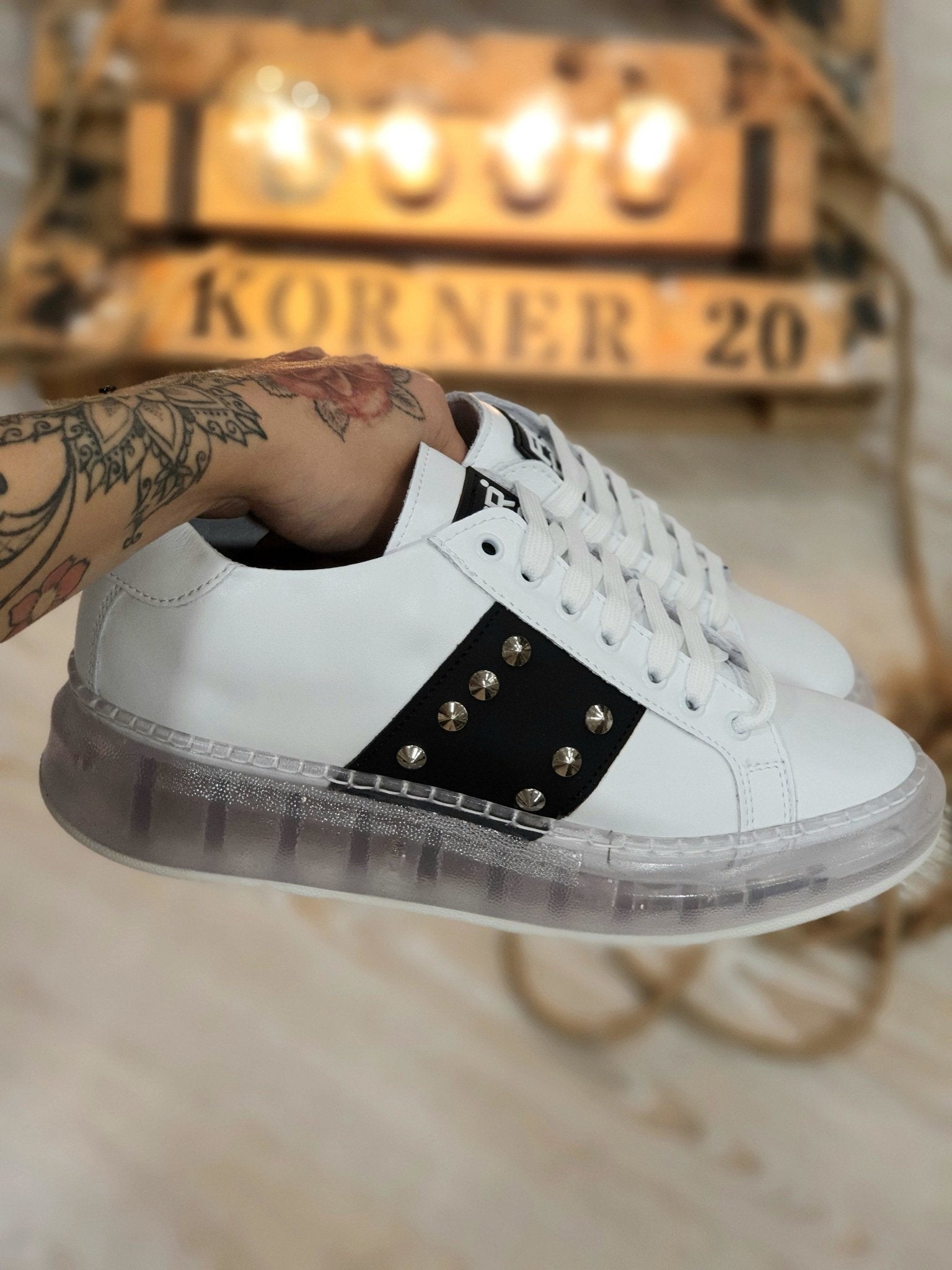 SCARPE HORUS BORCHIE - KORNER20