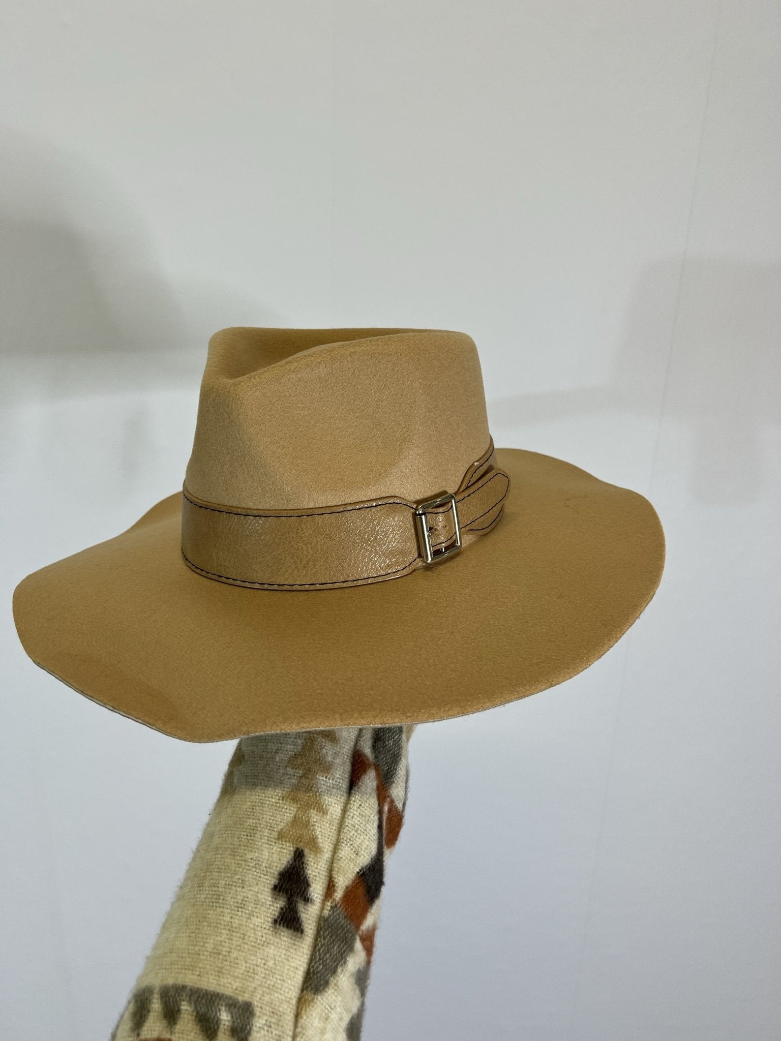 Cappello DONNA